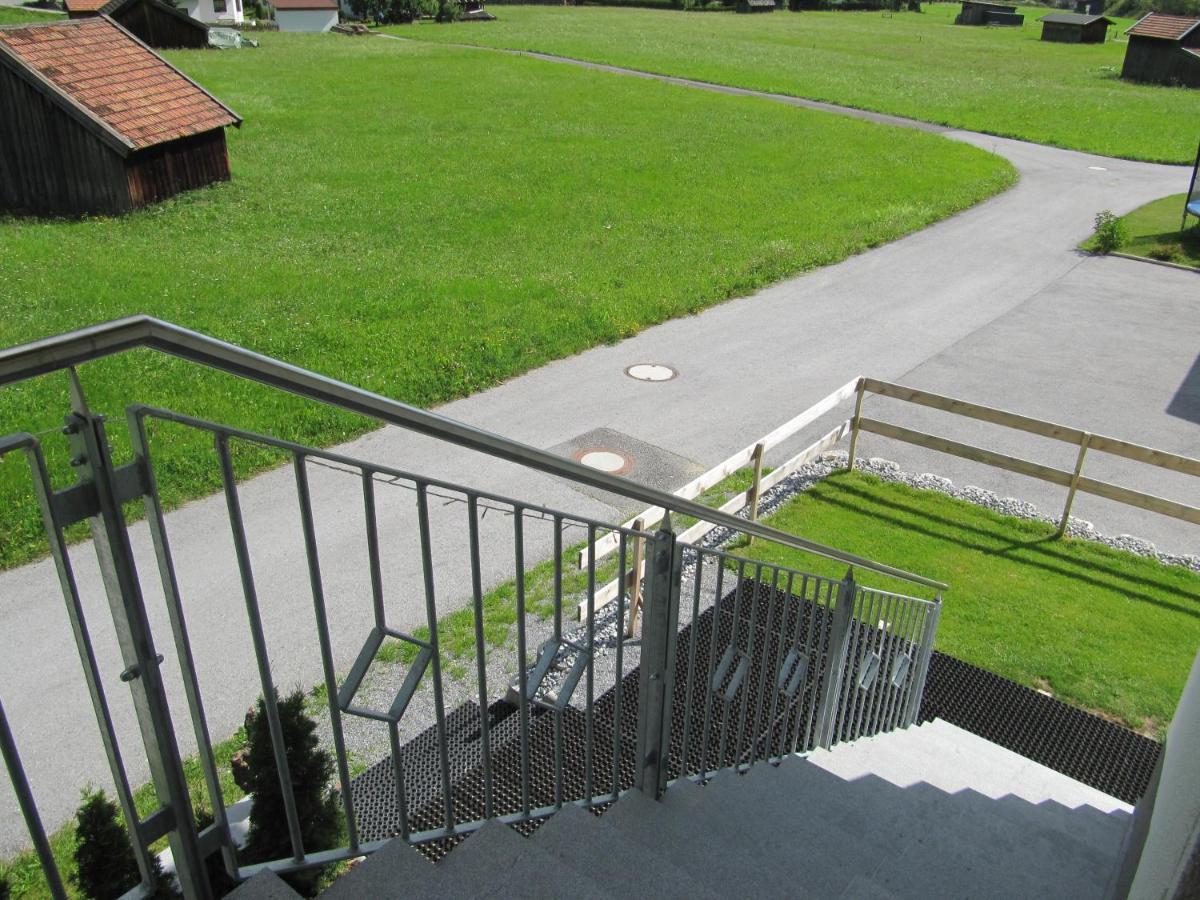 Haus Alpin Apartments Pettneu am Arlberg Værelse billede