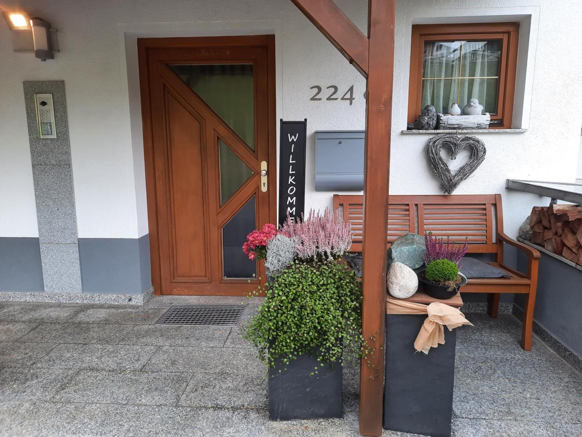 Haus Alpin Apartments Pettneu am Arlberg Eksteriør billede